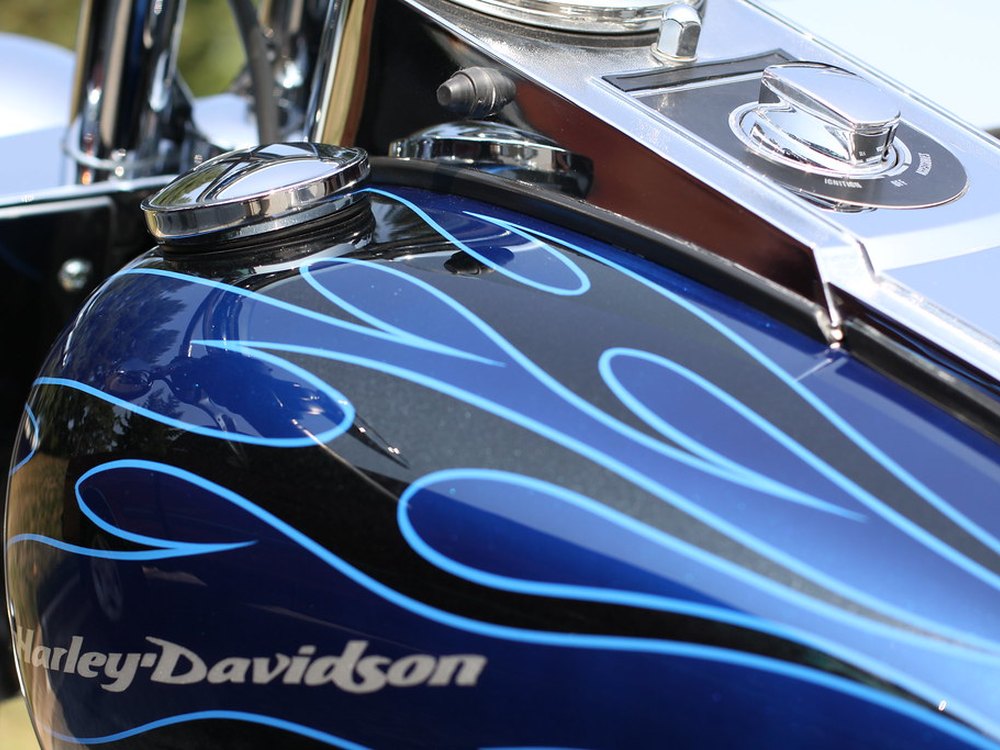 Blue flame graphics on a Harley tank